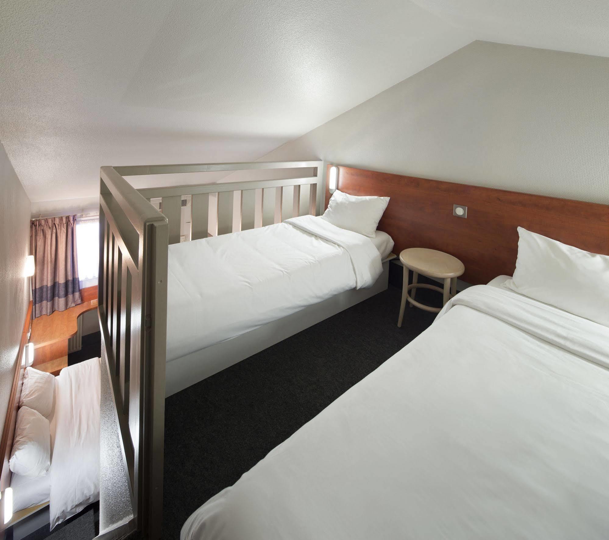 B&B Hotel Chartres Le Coudray Eksteriør bilde
